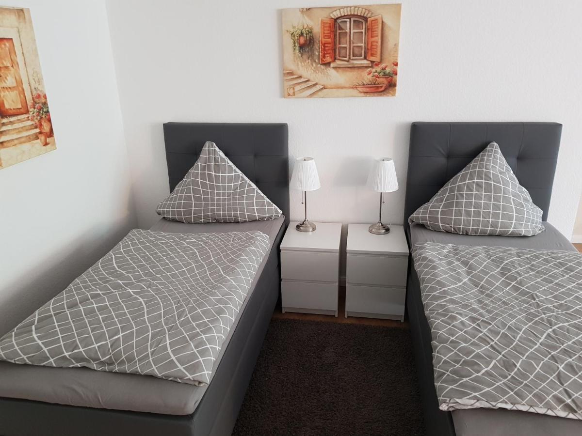 Ferienwohnungen Liliencron - Fewo I Enger Esterno foto